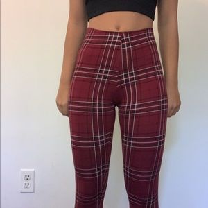 RED PLAID LEGGINGS